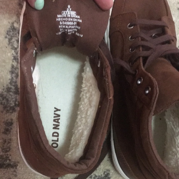 Old Navy high top sneakers - Picture 3 of 4